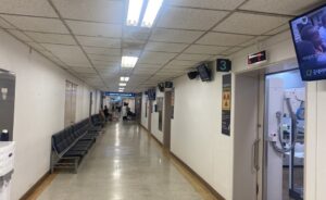 Dry eye and corneal wound due to mask application