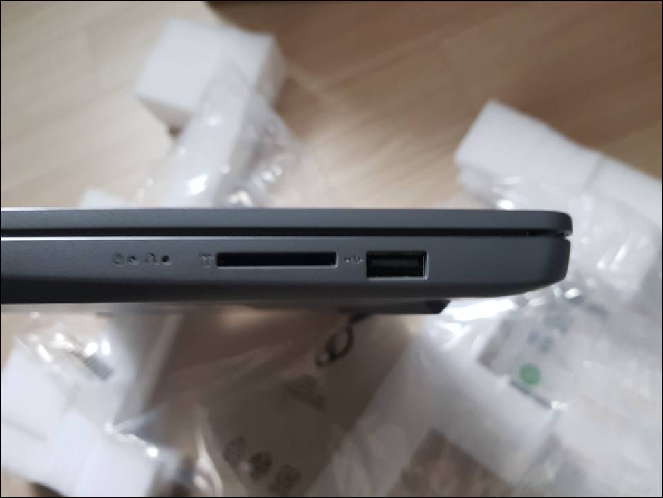 Lenovo ideapad slim 3 14itl6 unboxing