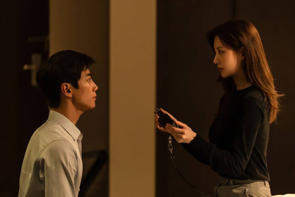 Netflix Love and Leashes review