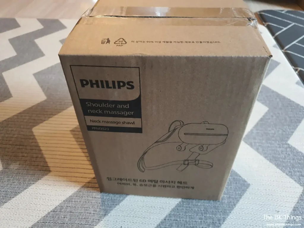 Versandkarton des Philips PPM3523 Nacken- und Schultermassagegeräts